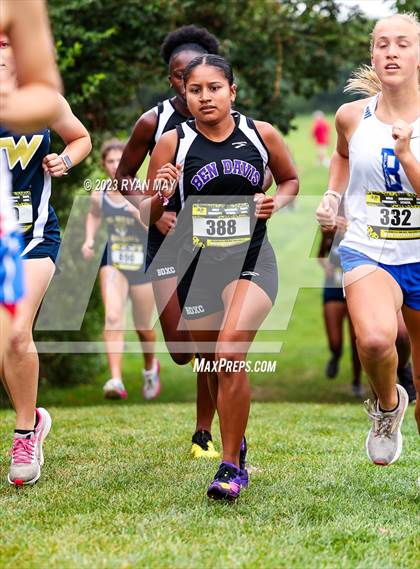 Thumbnail 3 in Ben Davis Invitational photogallery.