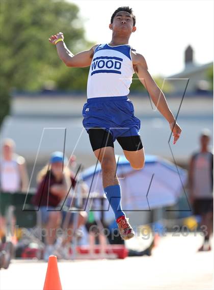 Thumbnail 3 in SJS Masters Track and Field (Boys Field Events) photogallery.