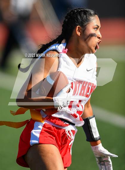 Thumbnail 2 in Burlingame vs Woodside photogallery.