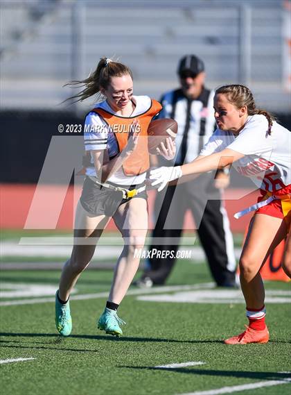 Thumbnail 2 in Burlingame vs Woodside photogallery.