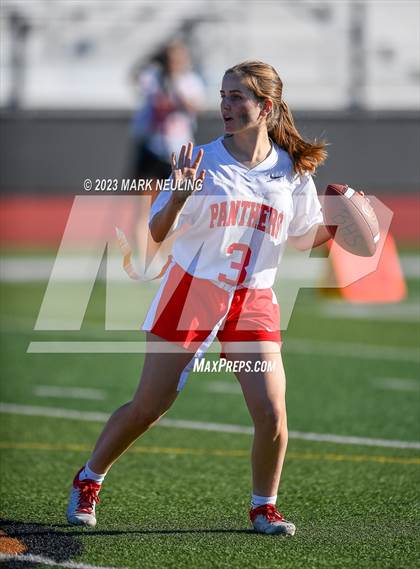 Thumbnail 2 in Burlingame vs Woodside photogallery.