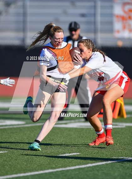 Thumbnail 3 in Burlingame vs Woodside photogallery.