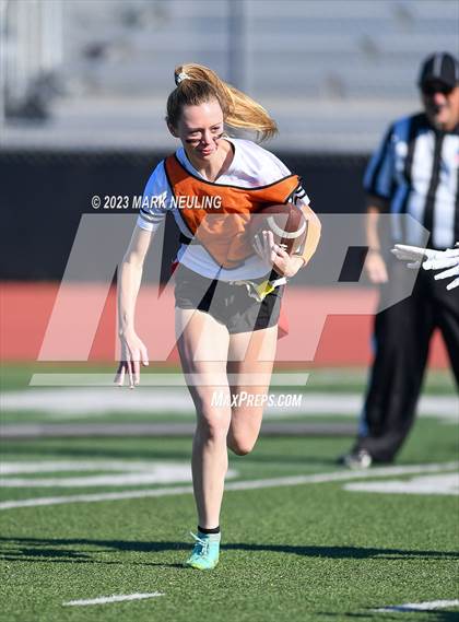 Thumbnail 3 in Burlingame vs Woodside photogallery.