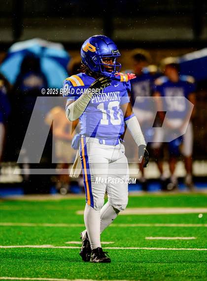 Thumbnail 1 in Gordo vs. Piedmont (AHSAA 3A Round 3) photogallery.