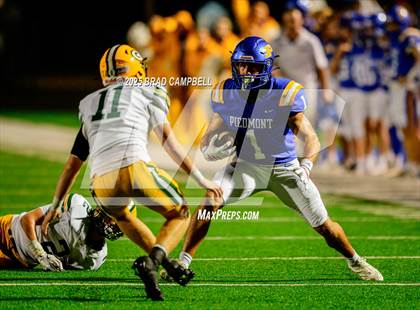 Thumbnail 1 in Gordo vs. Piedmont (AHSAA 3A Round 3) photogallery.