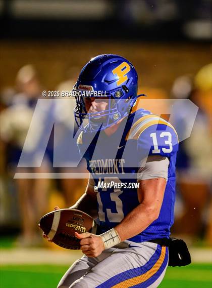 Thumbnail 2 in Gordo vs. Piedmont (AHSAA 3A Round 3) photogallery.