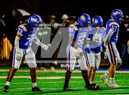 Thumbnail 2 in Gordo vs. Piedmont (AHSAA 3A Round 3) photogallery.