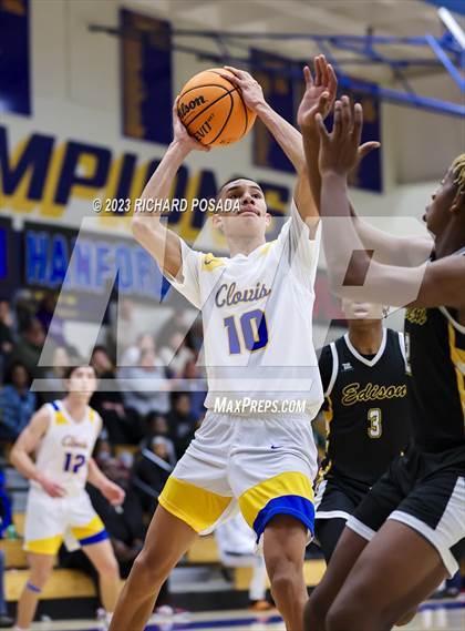 Thumbnail 1 in Edison vs. Clovis photogallery.