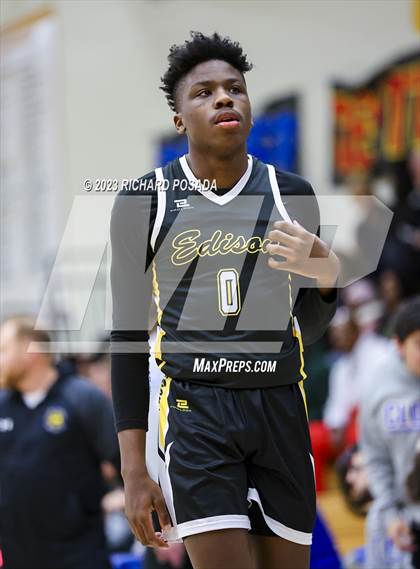 Thumbnail 1 in Edison vs. Clovis photogallery.