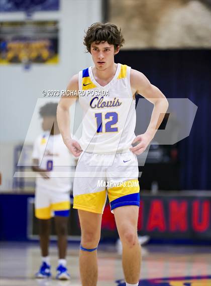 Thumbnail 1 in Edison vs. Clovis photogallery.