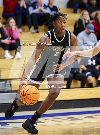 Thumbnail 1 in Edison vs. Clovis photogallery.