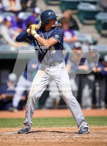Thumbnail 2 in Tyrone vs. Hollidaysburg photogallery.