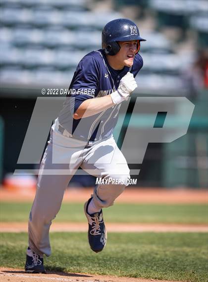 Thumbnail 1 in Tyrone vs. Hollidaysburg photogallery.