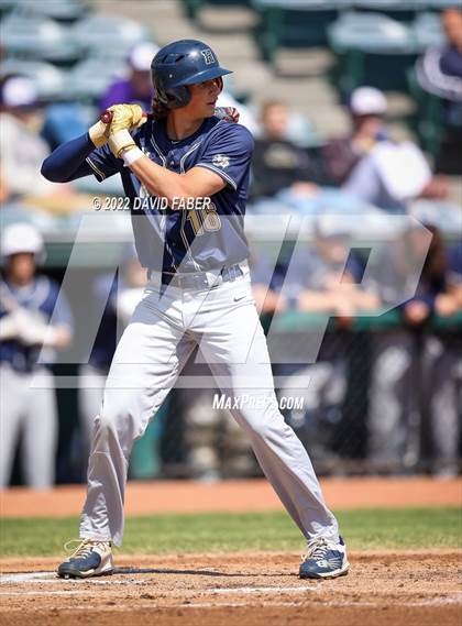 Thumbnail 1 in Tyrone vs. Hollidaysburg photogallery.