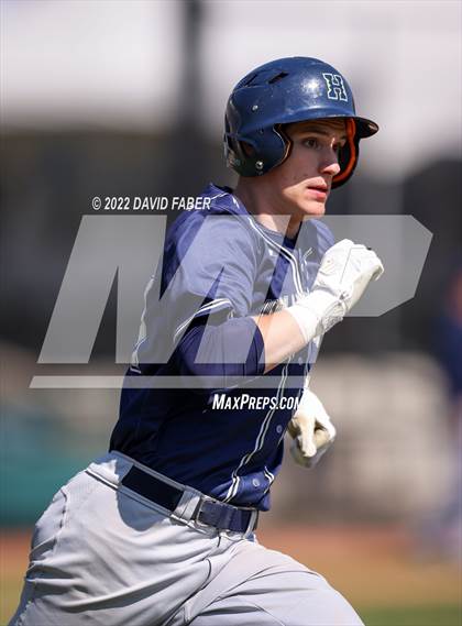 Thumbnail 2 in Tyrone vs. Hollidaysburg photogallery.