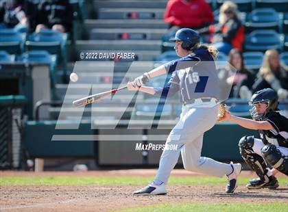 Thumbnail 1 in Tyrone vs. Hollidaysburg photogallery.