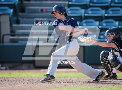 Thumbnail 2 in Tyrone vs. Hollidaysburg photogallery.