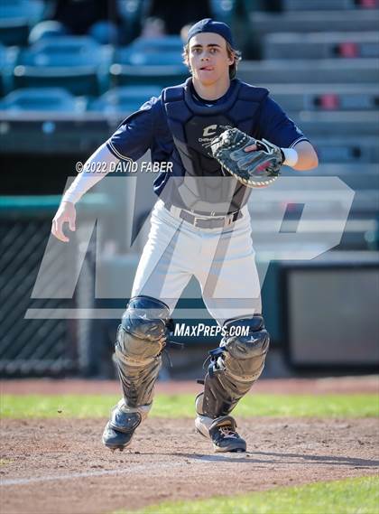 Thumbnail 2 in Tyrone vs. Hollidaysburg photogallery.