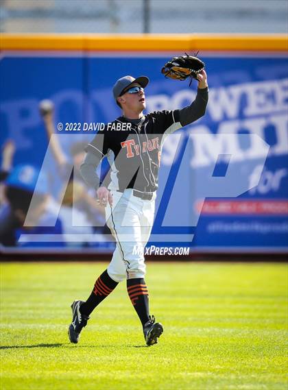 Thumbnail 1 in Tyrone vs. Hollidaysburg photogallery.