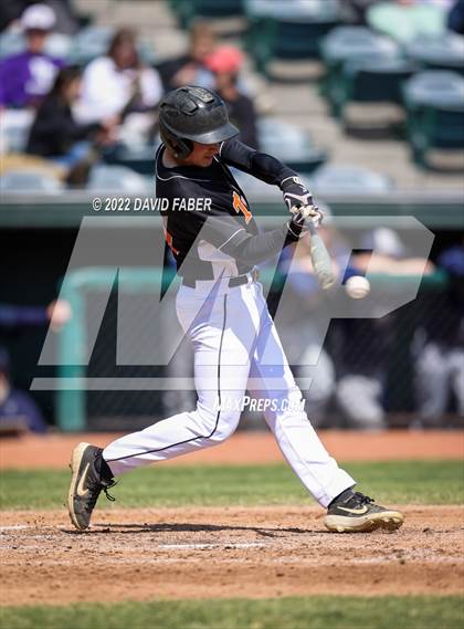 Thumbnail 2 in Tyrone vs. Hollidaysburg photogallery.