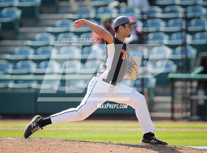 Thumbnail 1 in Tyrone vs. Hollidaysburg photogallery.