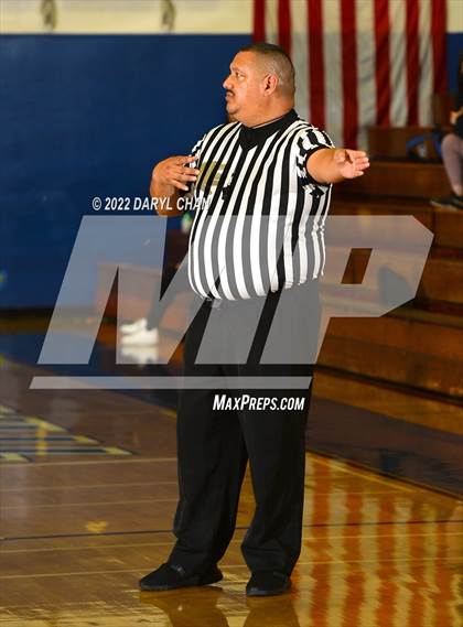 Thumbnail 3 in Flintridge Sacred Heart vs Polytechnic (San Marino Tournament) photogallery.