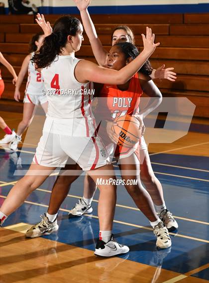 Thumbnail 3 in Flintridge Sacred Heart vs Polytechnic (San Marino Tournament) photogallery.