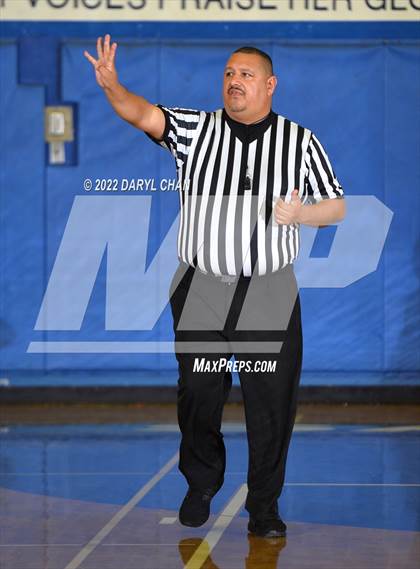 Thumbnail 3 in Flintridge Sacred Heart vs Polytechnic (San Marino Tournament) photogallery.