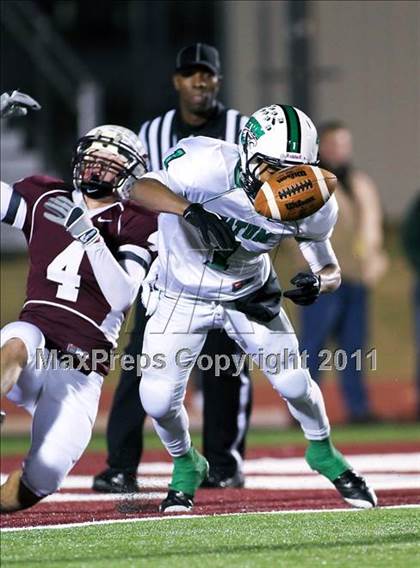 Thumbnail 2 in Cameron Yoe vs. Tatum (Class 2A Division 1 Quarterfinals) photogallery.