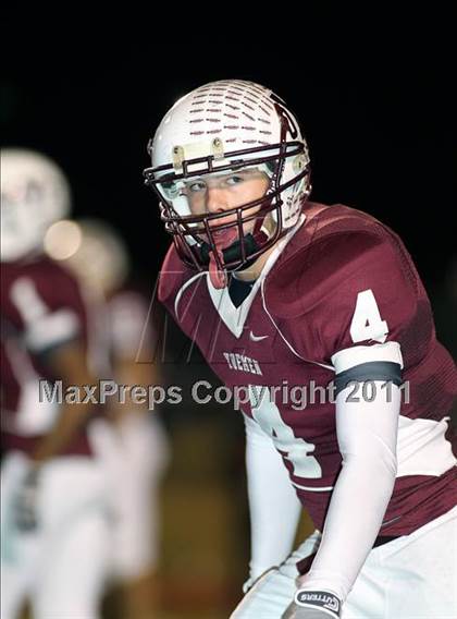 Thumbnail 1 in Cameron Yoe vs. Tatum (Class 2A Division 1 Quarterfinals) photogallery.