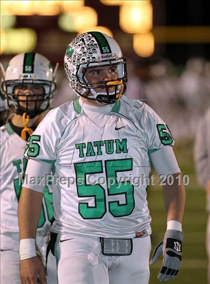 Thumbnail 2 in Cameron Yoe vs. Tatum (Class 2A Division 1 Quarterfinals) photogallery.
