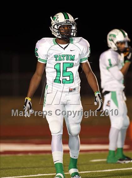 Thumbnail 2 in Cameron Yoe vs. Tatum (Class 2A Division 1 Quarterfinals) photogallery.