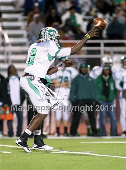 Thumbnail 1 in Cameron Yoe vs. Tatum (Class 2A Division 1 Quarterfinals) photogallery.