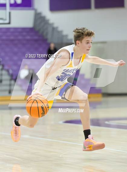 Thumbnail 2 in Pine View vs. Cyprus (Riverton Holiday Tournament) photogallery.