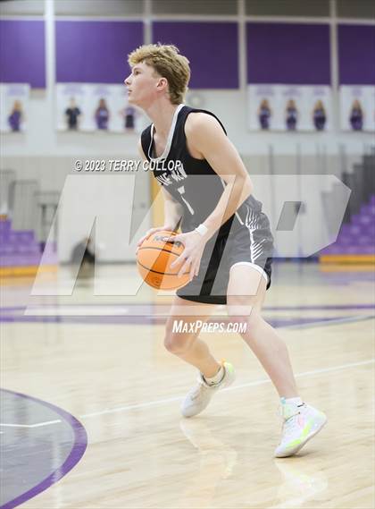 Thumbnail 2 in Pine View vs. Cyprus (Riverton Holiday Tournament) photogallery.