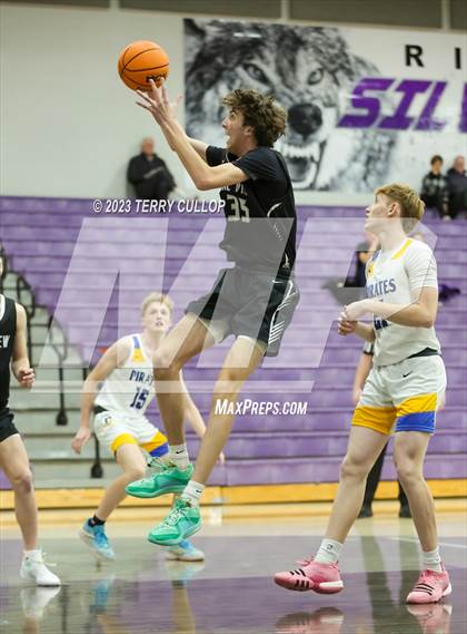 Thumbnail 3 in Pine View vs. Cyprus (Riverton Holiday Tournament) photogallery.