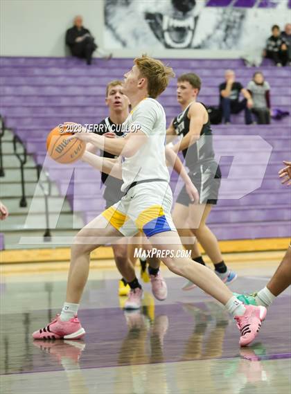Thumbnail 2 in Pine View vs. Cyprus (Riverton Holiday Tournament) photogallery.