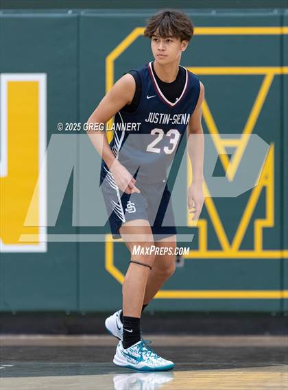 Thumbnail 2 in Archie Williams vs. Justin-Siena (MLK-John Lewis Memorial Tournament) photogallery.