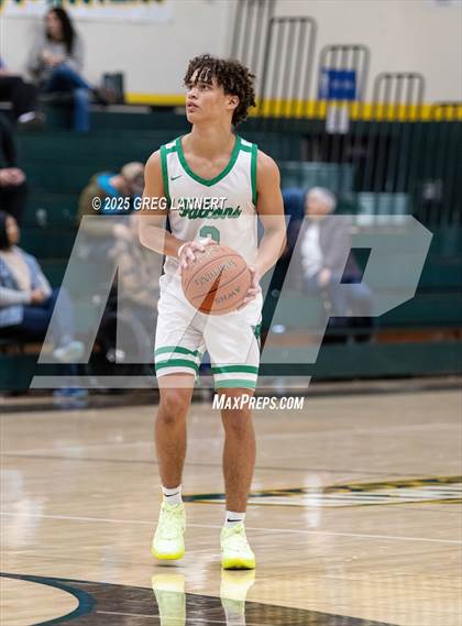 Thumbnail 3 in Archie Williams vs. Justin-Siena (MLK-John Lewis Memorial Tournament) photogallery.