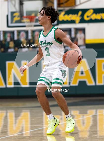 Thumbnail 3 in Archie Williams vs. Justin-Siena (MLK-John Lewis Memorial Tournament) photogallery.