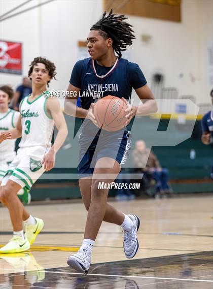 Thumbnail 3 in Archie Williams vs. Justin-Siena (MLK-John Lewis Memorial Tournament) photogallery.