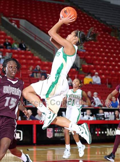 Thumbnail 1 in University vs. Washington (T-Mobile Invitational) photogallery.