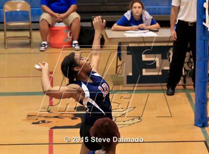 Thumbnail 3 in East Jefferson vs Ehret photogallery.