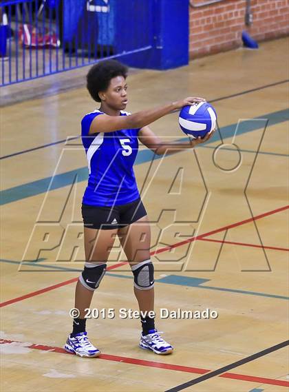 Thumbnail 2 in East Jefferson vs Ehret photogallery.