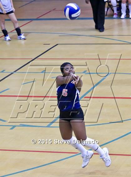 Thumbnail 2 in East Jefferson vs Ehret photogallery.