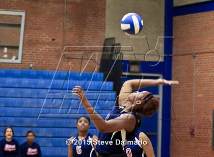 Thumbnail 3 in East Jefferson vs Ehret photogallery.
