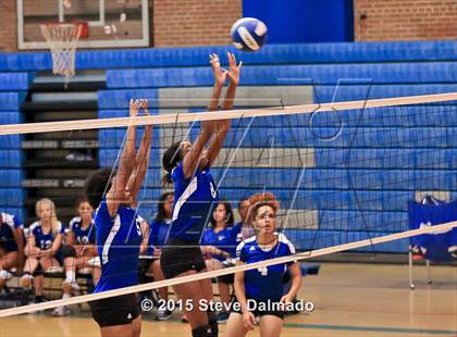 Thumbnail 1 in East Jefferson vs Ehret photogallery.