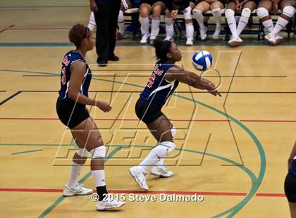 Thumbnail 2 in East Jefferson vs Ehret photogallery.