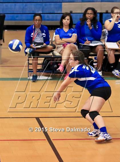 Thumbnail 3 in East Jefferson vs Ehret photogallery.