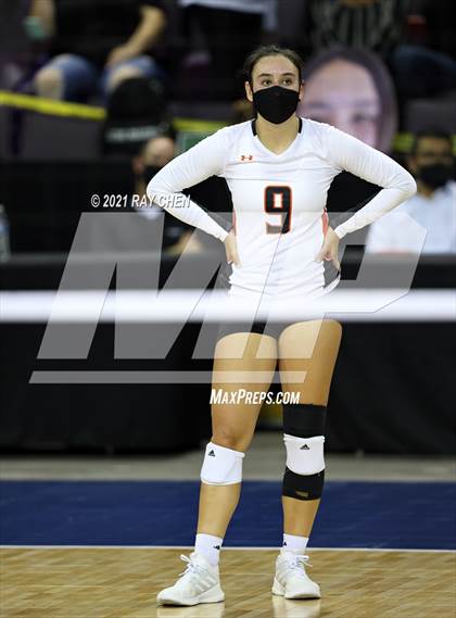 Thumbnail 2 in Montezuma-Cortez vs. Sterling (CHSAA 3A Final 4) photogallery.